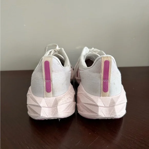 ASICS Nova Blast 4 Running Shoes - Picture 6 of 7